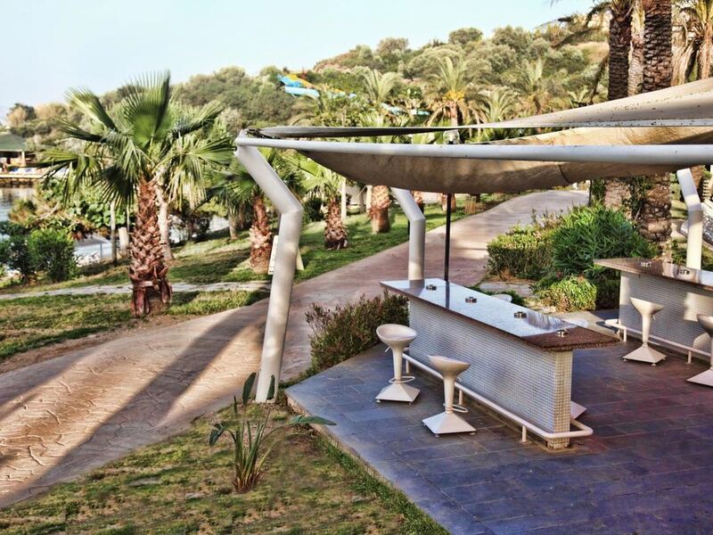 Yasmin Bodrum Resort